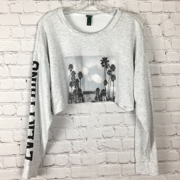 wild fable Tops - 4 X $20 Wild Fable Print Long Sleeve Cropped  Sweatshirt